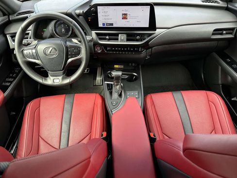 Used 2023 Lexus UX 250h F Sport image 11