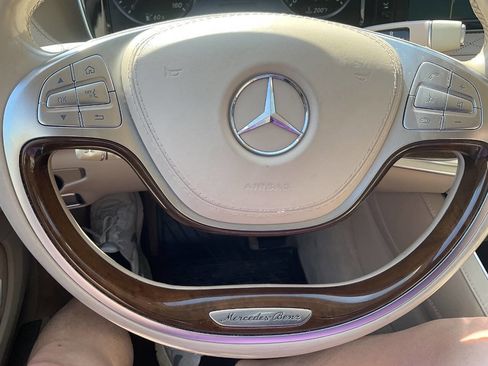 Used 2017 Mercedes-Benz S 550 4MATIC Sedan image 8