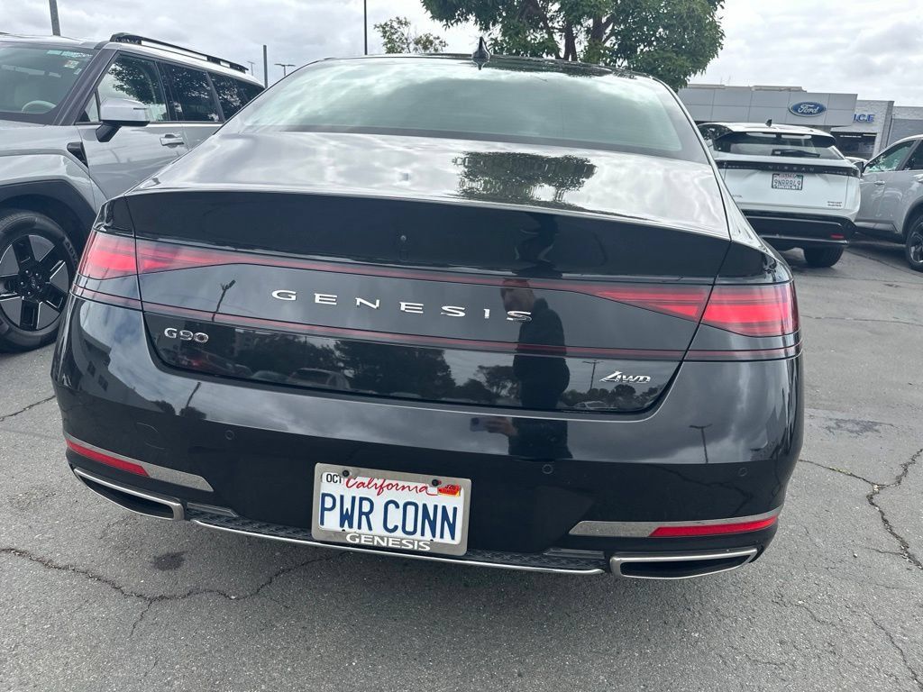 Used 2023 Genesis G90 3.5T AWD/4WD image 5