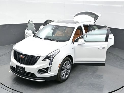 New 2025 Cadillac XT5 Premium Luxury w/ Technology Package image 35