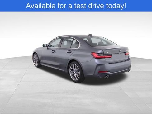 Used 2026 BMW 330i xDrive Sedan w/ Convenience Package AWD/4WD image 3