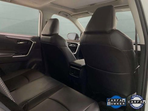 Used 2024 Toyota RAV4 XLE Premium image 72