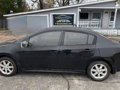 Used 2010 Nissan Sentra 2.0 SR w/ Convenience Pkg