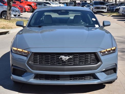 Certified 2025 Ford Mustang Premium image 3