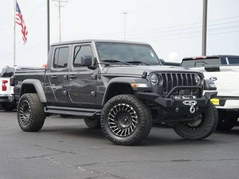 Used 2020 Jeep Gladiator Sport w/ Quick Order Package 24S AWD/4WD image 2