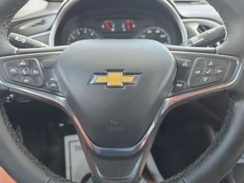 Used 2024 Chevrolet Malibu RS FWD image 22