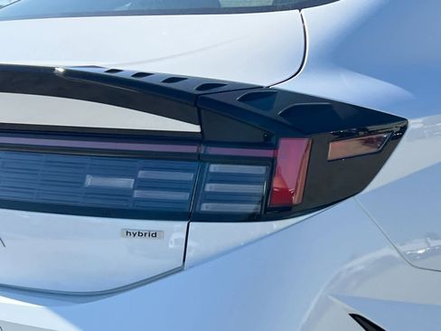 New 2026 Hyundai Sonata Limited image 25