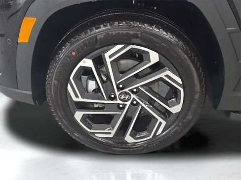 New 2026 Hyundai Tucson Limited image 32