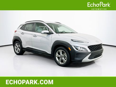 Used 2023 Hyundai Kona SEL image 1