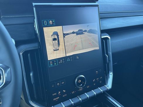 New 2026 GMC Acadia Elevation FWD image 20