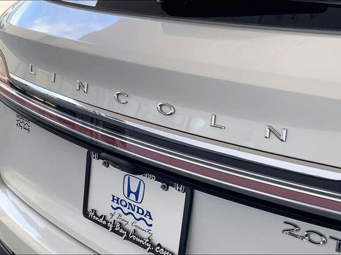 Used 2020 Lincoln Nautilus Reserve w/ Cargo Utility Package image 31