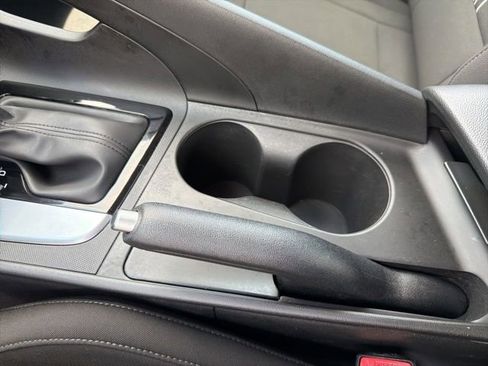 Certified 2024 Hyundai Elantra SEL FWD image 19