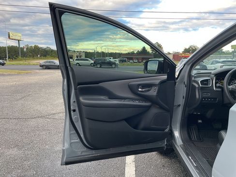 Certified 2024 Nissan Murano SL image 8