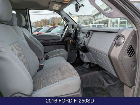 Used 2016 Ford F250 XL w/ Power Equipment Group AWD/4WD image 22