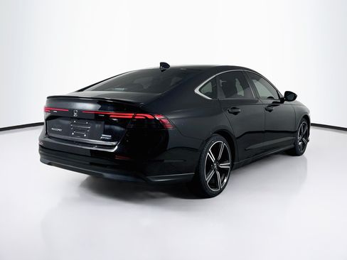 Used 2024 Honda Accord Sport image 30