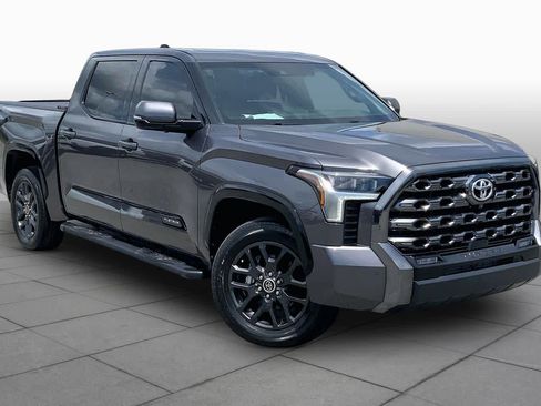Used 2023 Toyota Tundra Platinum RWD image 3