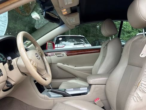 Used 2006 Toyota Solara Convertible FWD image 13