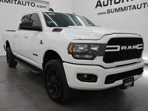 Used 2022 RAM 2500 Big Horn w/ Night Edition AWD/4WD image 2