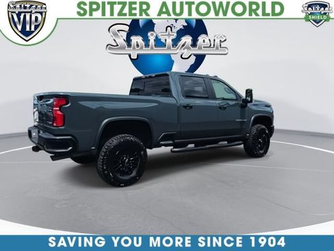 Used 2025 Chevrolet Silverado 2500 ZR2 w/ Technology Package AWD/4WD image 8