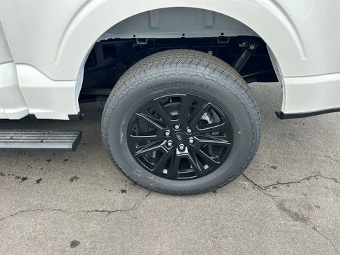 New 2025 Ford F150 Platinum w/ FX4 Off-Road Package image 16