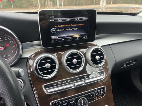 Used 2017 Mercedes-Benz C 300 Sedan image 21