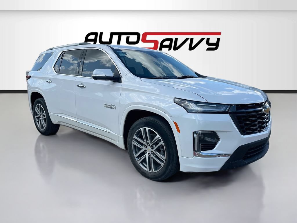Used 2023 Chevrolet Traverse High Country w/ LPO, Floor Liner Package AWD/4WD image 1