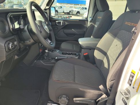 New 2026 Jeep Gladiator Mojave image 11