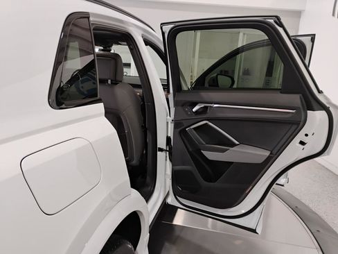 Used 2023 Audi Q3 2.0T Premium Plus w/ Premium Plus Package image 95