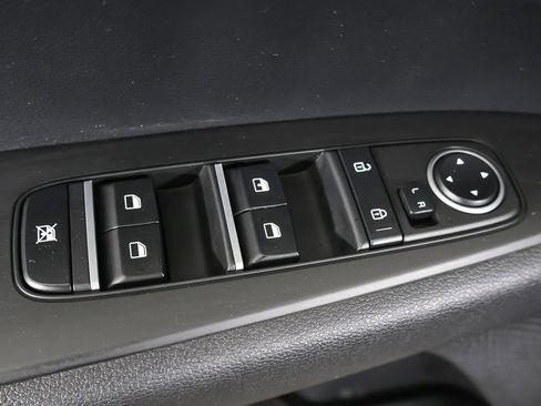 Used 2023 Kia Forte LXS image 33