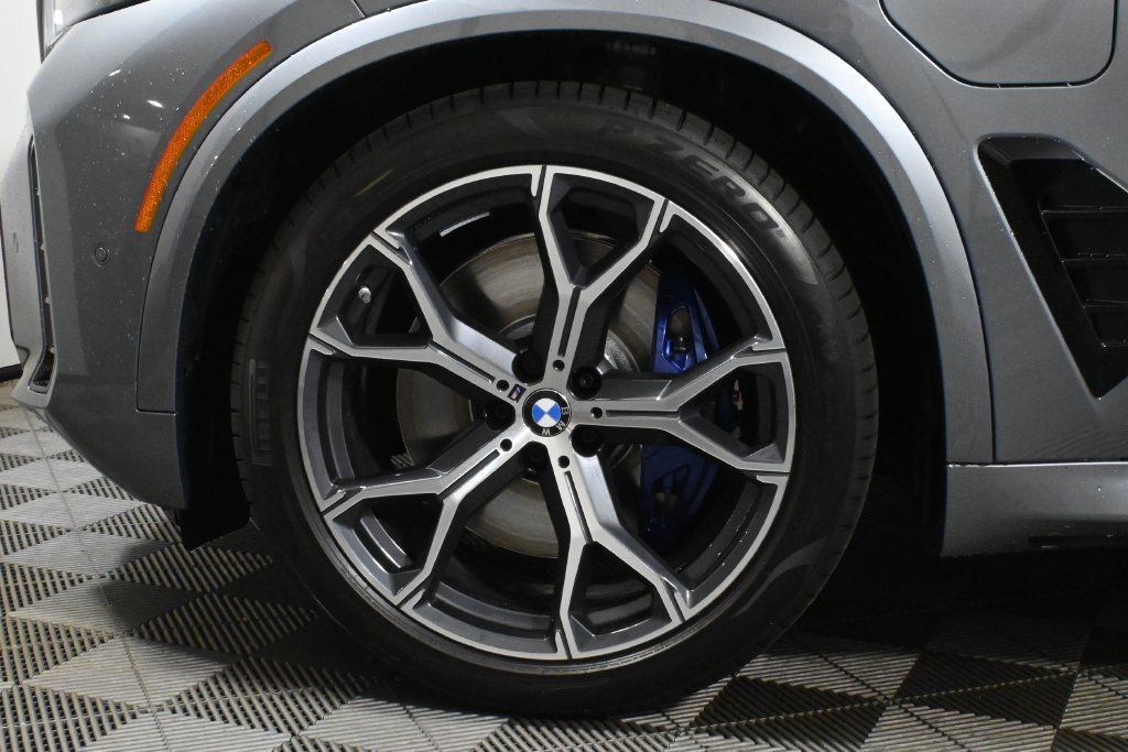 Used 2026 BMW X5 xDrive50e w/ M Sport Package AWD/4WD image 12