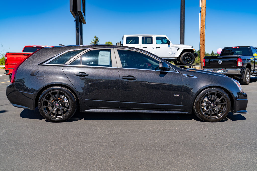 Used 2012 Cadillac CTS V RWD image 8