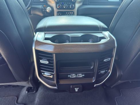 Used 2021 RAM 1500 Laramie AWD/4WD image 32