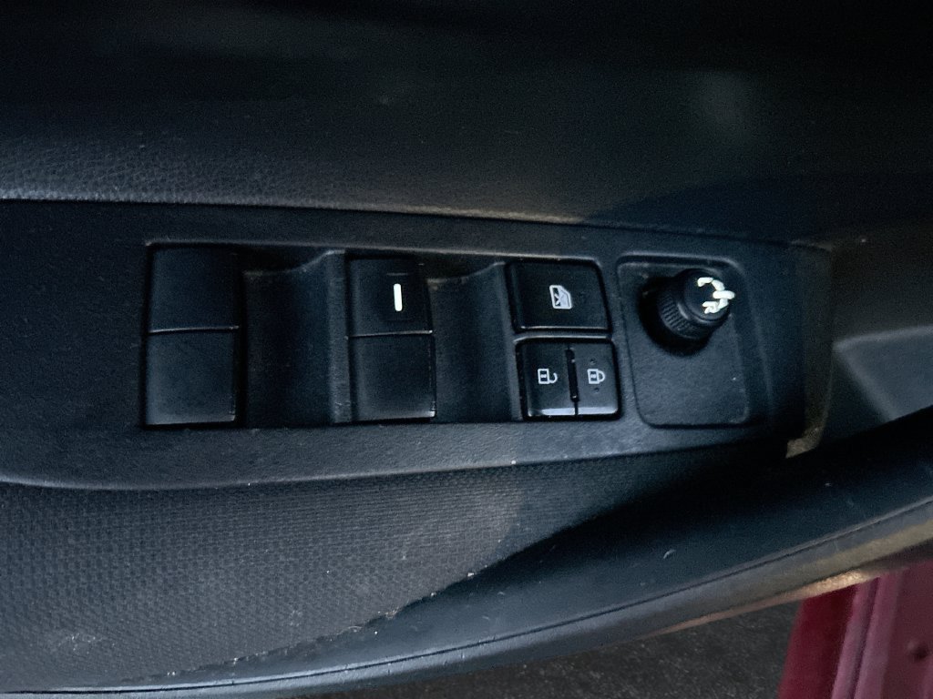 Used 2023 Toyota Corolla LE FWD image 12