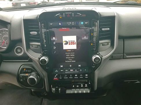 Used 2024 RAM 2500 Big Horn w/ Night Edition image 33