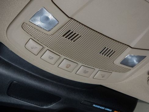 Used 2022 Lincoln Nautilus Standard image 36