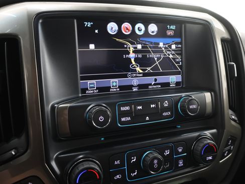 Used 2017 Chevrolet Silverado 2500 High Country w/ Duramax Plus Package AWD/4WD image 11