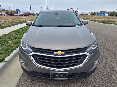 Used 2018 Chevrolet Equinox LT image 8