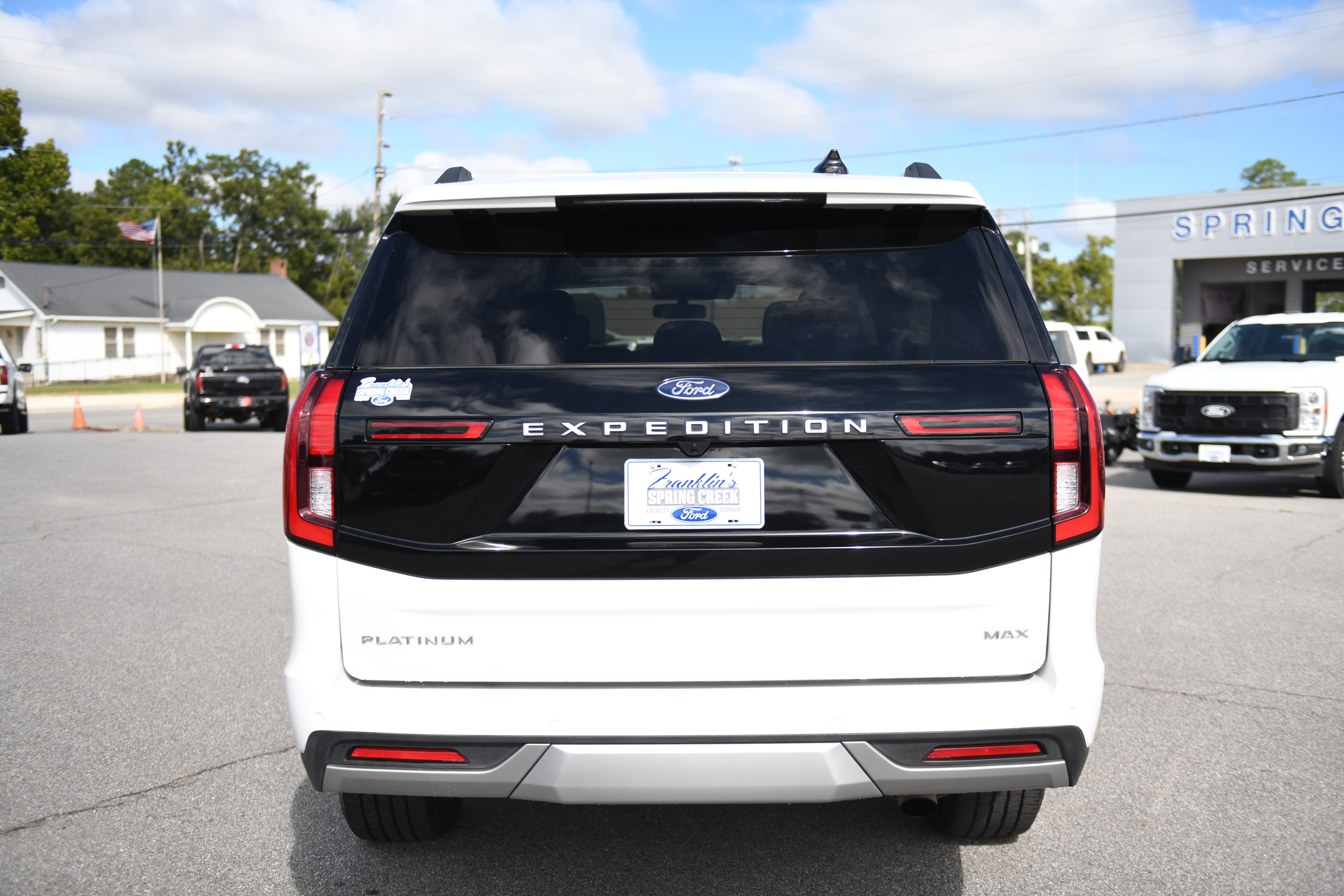 Used 2025 Ford Expedition Max Platinum w/ Driver's Package AWD/4WD image 7