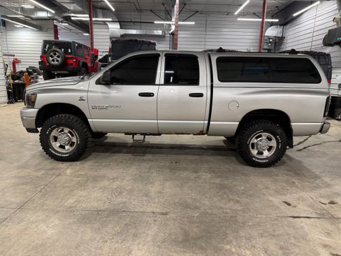 Used 2006 Dodge Ram 2500 Truck SLT w/ Quad Cab Big Horn Value Group image 35