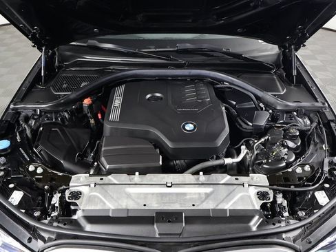 Used 2023 BMW 330i Sedan w/ Premium Package RWD image 15