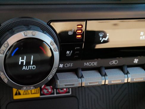 Certified 2026 Toyota 4Runner Limited image 32