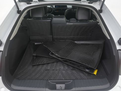 Used 2026 Toyota Prius AWD image 20