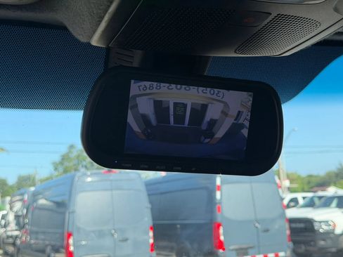 Used 2019 Mercedes-Benz Sprinter 170 image 13