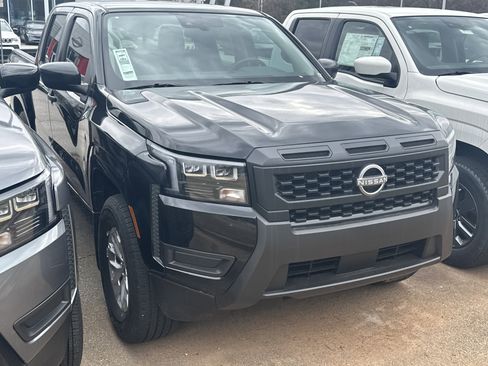 Used 2026 Nissan Frontier S w/ S Utility Package image 3