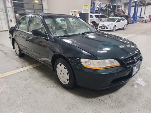 Used 1999 Honda Accord LX image 4