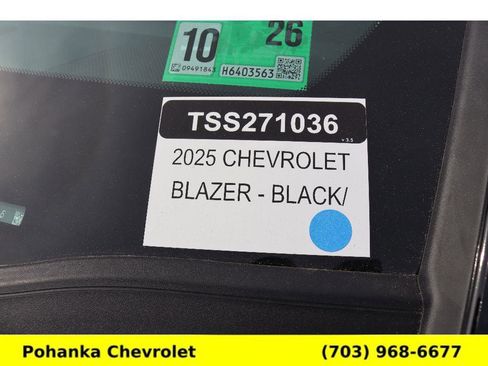 New 2025 Chevrolet Blazer LT w/ Midnight/Sport Edition image 37