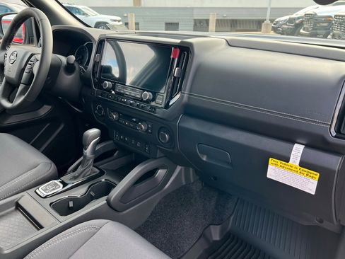 New 2026 Nissan Frontier SV image 23