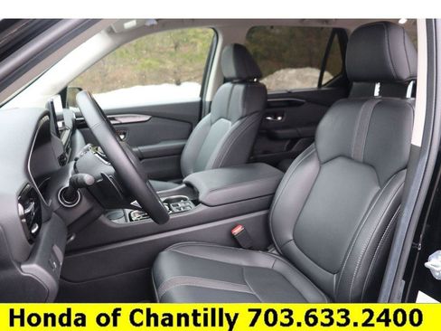 Certified 2025 Honda Pilot EX-L image 21