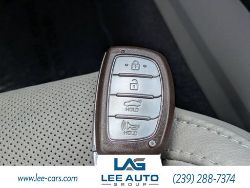 Used 2018 Hyundai Sonata Limited w/ Ultimate Package 07 FWD image 28