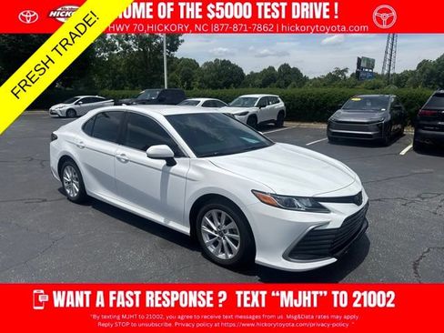 Used 2023 Toyota Camry LE FWD image 1